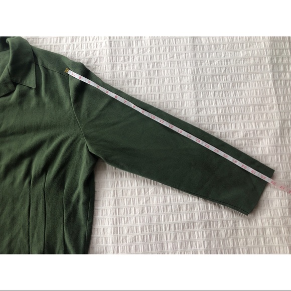 Vintage Button Up Blouse with Dart Detail - Picture 14 of 16